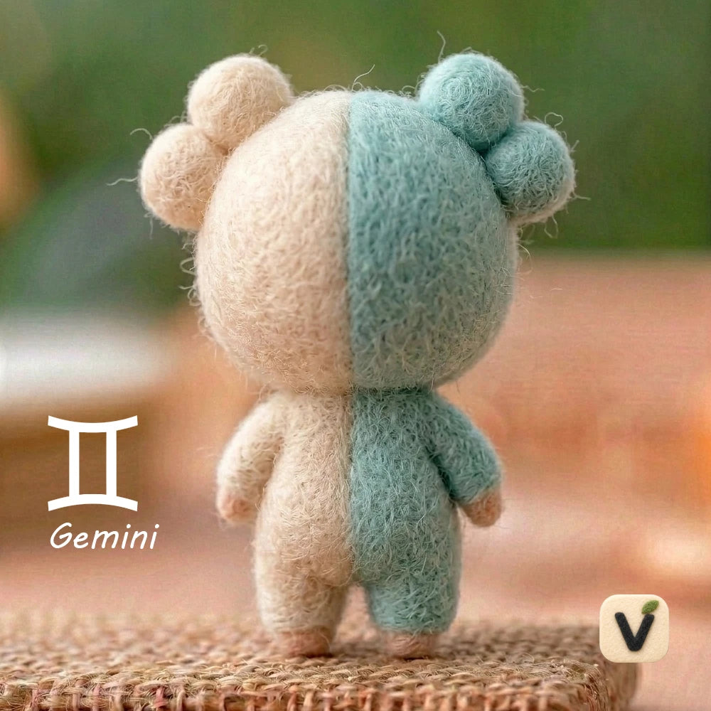 Handmade Wool Felt Gemini Zodiac Split-color Doll with Twin Mini Heads Hood – Cute Constellation Desktop Ornament