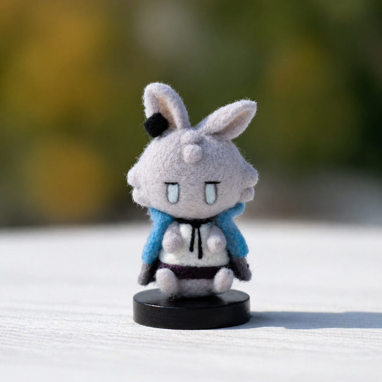Handmade Wool Felt Stylish Grey Bunny Figurine – Cute Character Decor