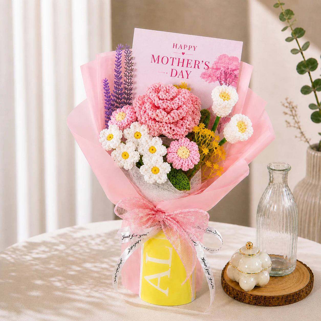 Handmade Crochet Pink Carnation & Daisy Bouquet, Forever Knitted Flower Gift for Mother’s Day, Home Decor